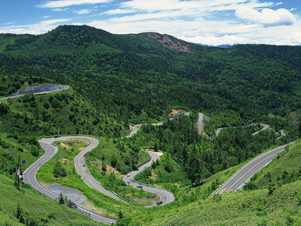 Aizhai mountain road winding through western Hunan