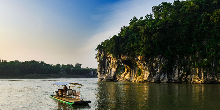Elephant Trunk Hill beside the river in central Guilin Elephant Trunk Hill beside the river in central Guilin