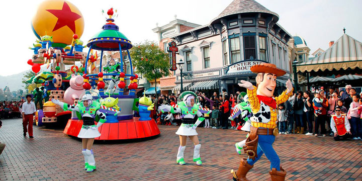 Hong Kong Disneyland parade with costumed characters