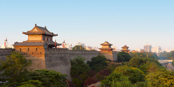 Xi’an City Wall and broad rampart Xi’an City Wall and broad rampart