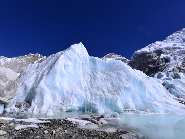 Remote glacier landscape in the Karakoram region of Xinjiang Remote glacier landscape in the Karakoram region of Xinjiang