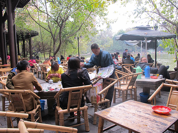 People’s Park in Chengdu People’s Park in Chengdu