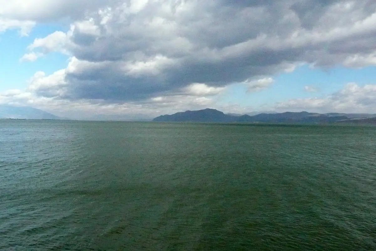 Erhai Lake