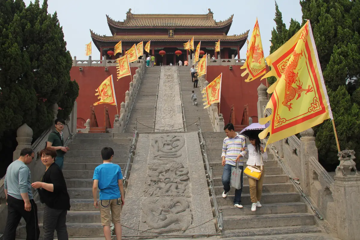 Dragon Pavilion Park