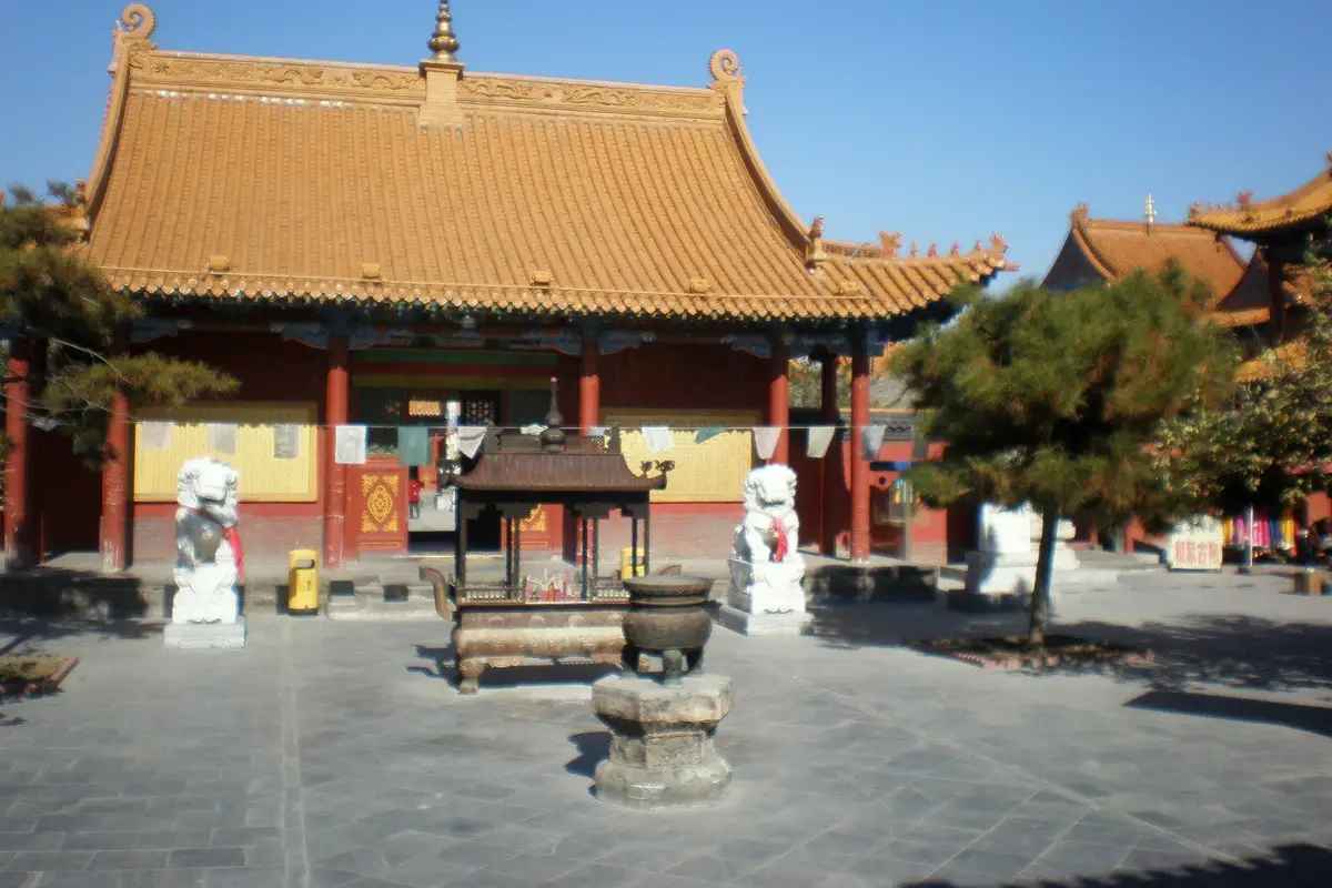Dazhao Temple