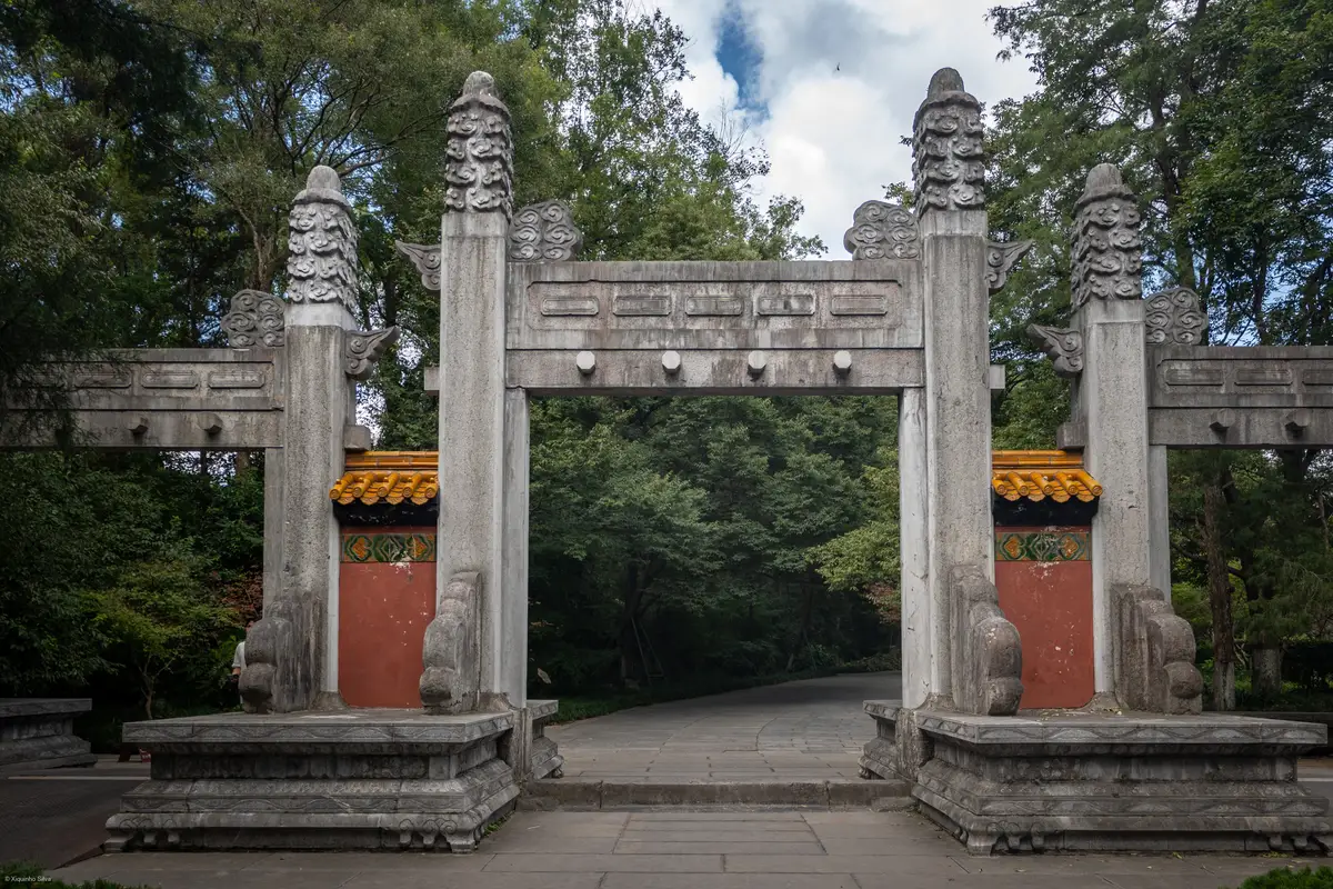 Ming Xiaoling Mausoleum