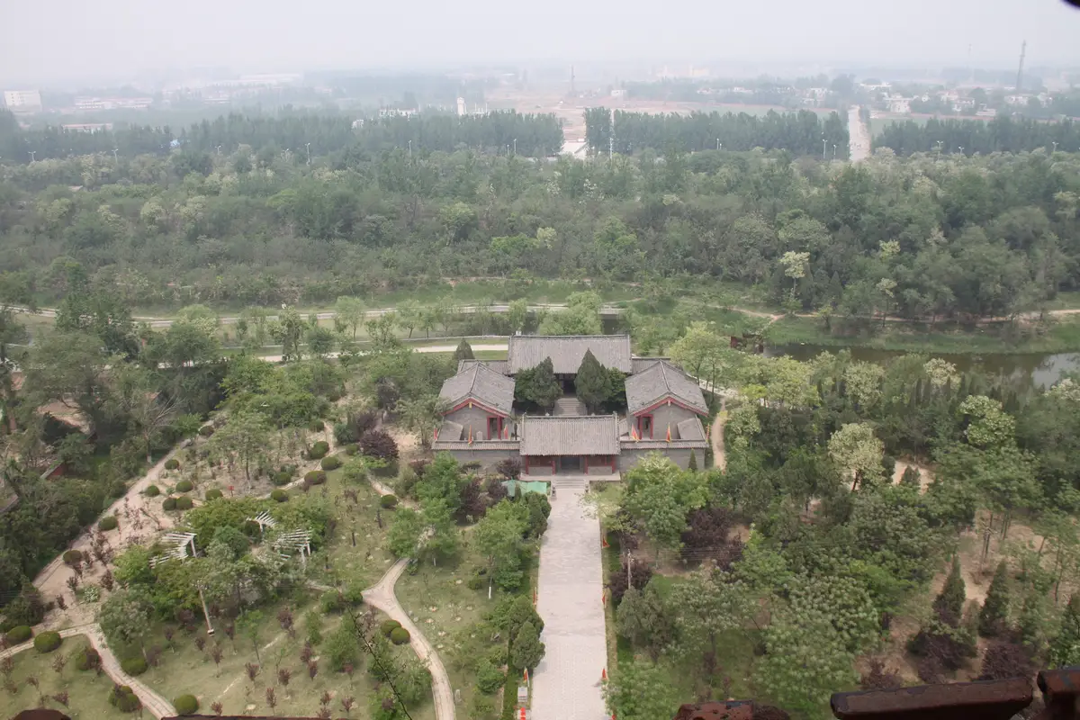 Iron Pagoda Park