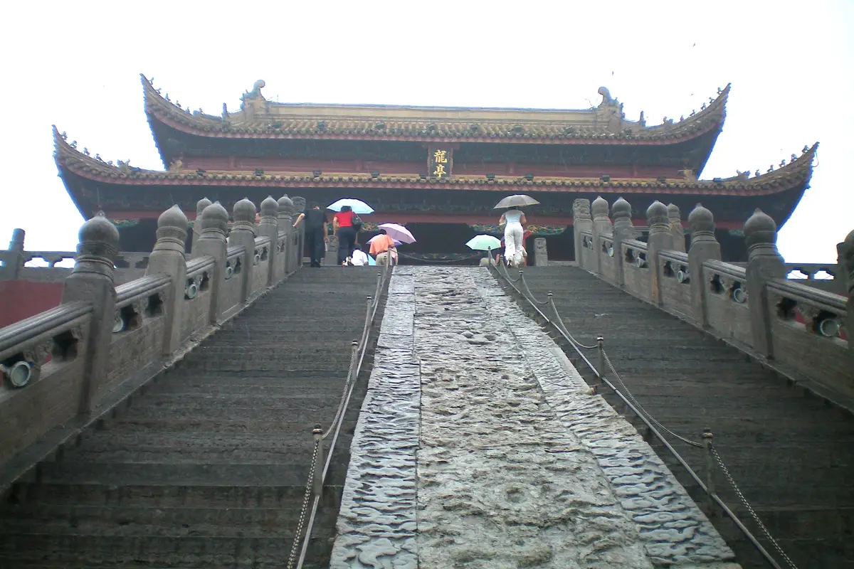 Dragon Pavilion Park