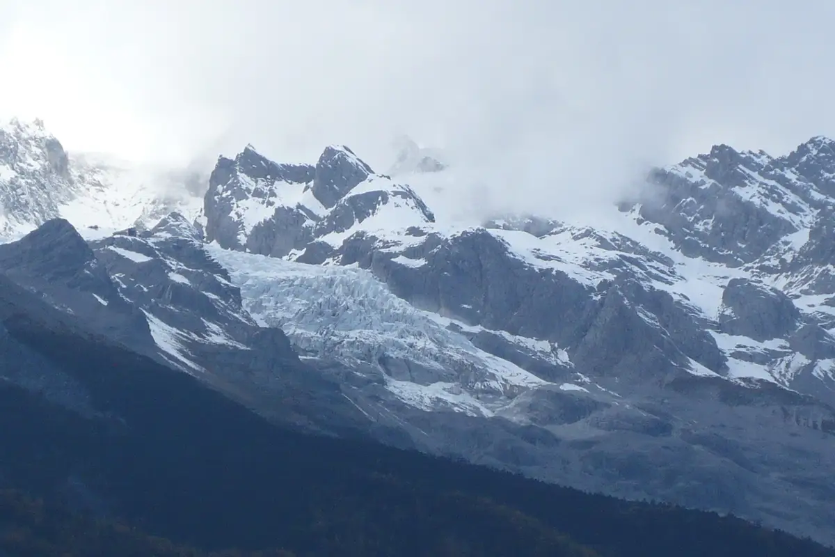 Jade Dragon Snow Mountain