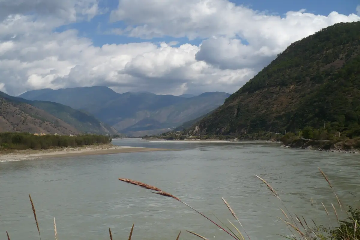 First Bend of the Yangtze River