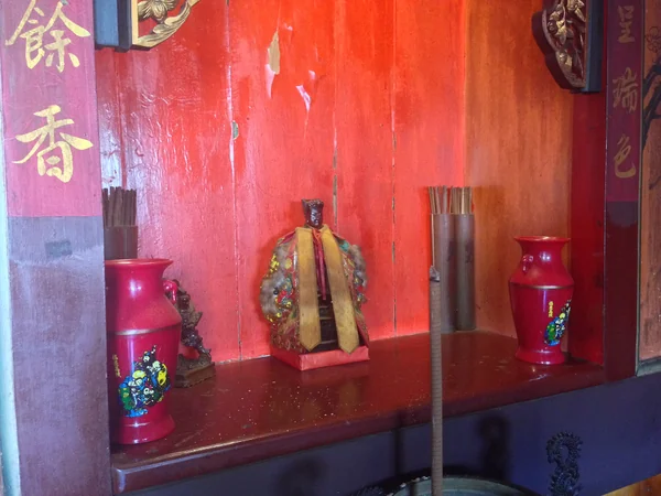 A Kitchen God statue at Guanghui Temple in Yilan, Taiwan A Kitchen God statue at Guanghui Temple in Yilan, Taiwan