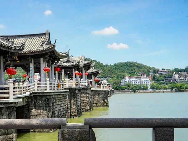 Guangji Bridge spanning the Han River in Chaozhou, Guangdong