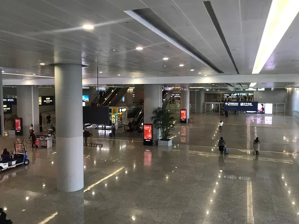 Domestic arrival and transfer lobby at Shanghai Pudong Airport Terminal 2