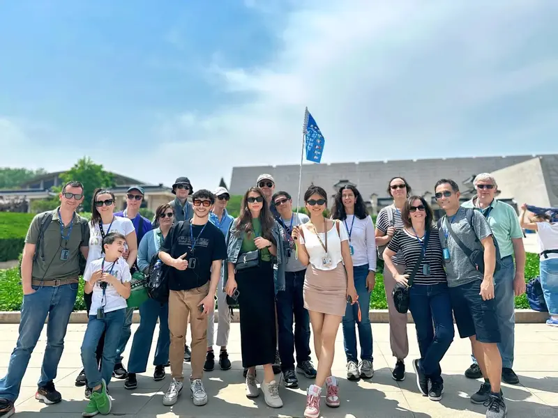 International travelers enjoying a China journey together