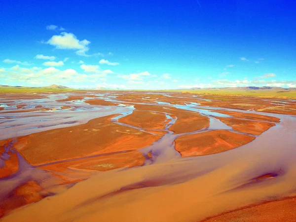 Chumaer River wetland on the high plateau