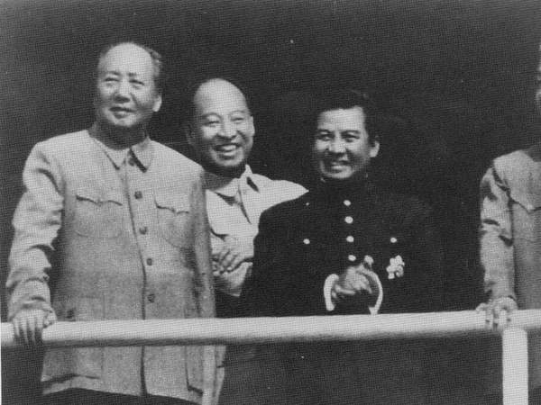 Twentieth-century political leaders wearing Zhongshan-style suits