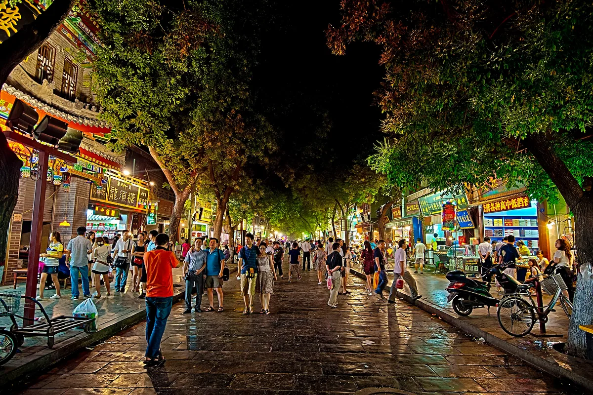 7 Days Beijing Xi’an Tour — Xi'an Muslim Quarter