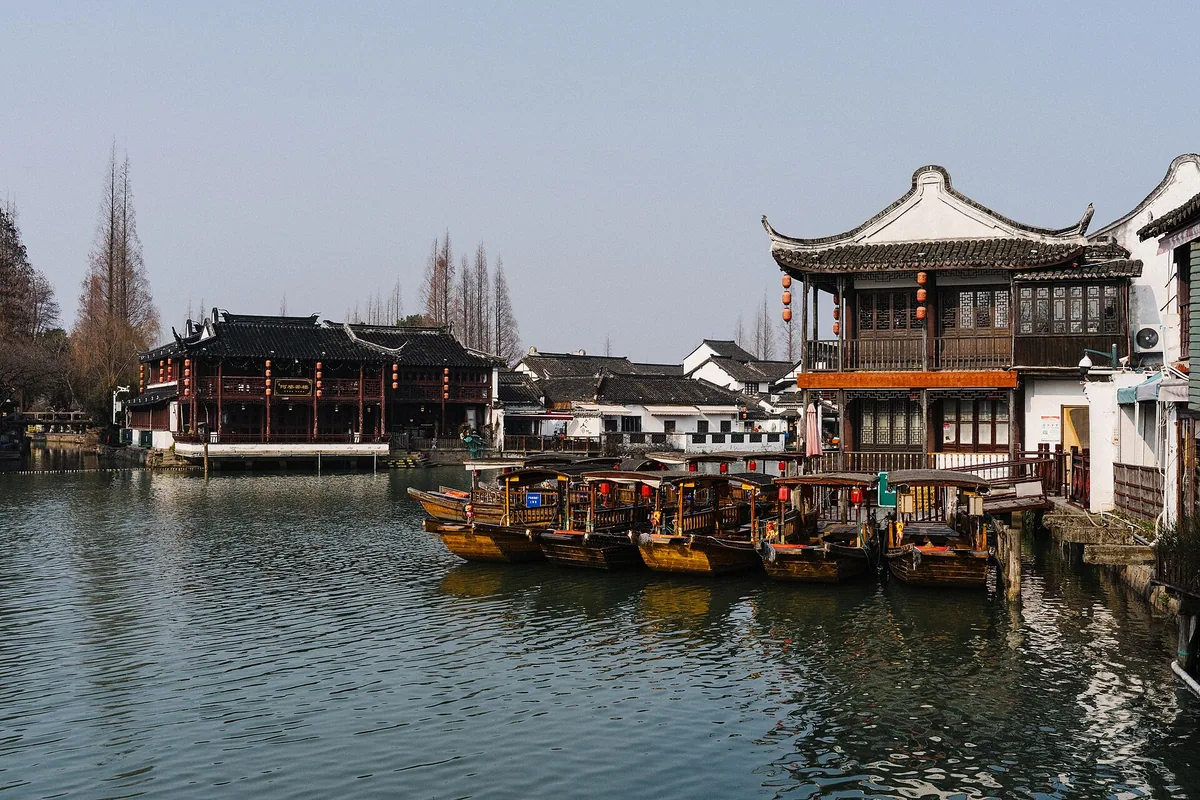 5 Days Shanghai & Nanjing Tour — Zhujiajiao Water Town