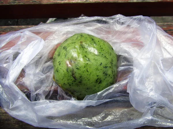 Green rice cakes traditionally eaten around the Qingming Festival