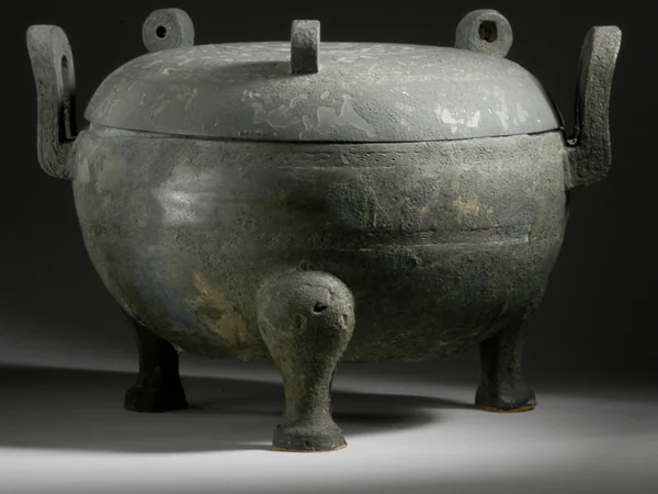 Zhou-period bronze food vessel photographed in a museum collection Zhou-period bronze food vessel photographed in a museum collection