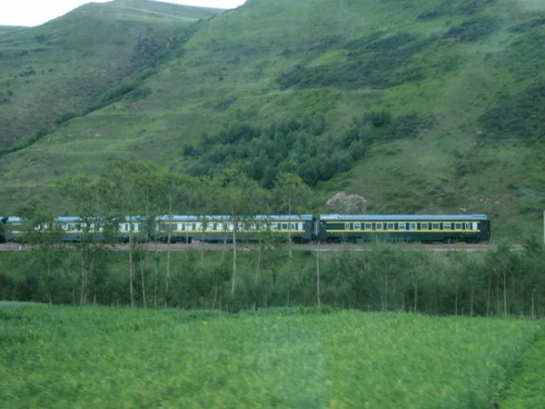 Qinghai Tibet Railway route crossing the plateau Qinghai Tibet Railway route crossing the plateau
