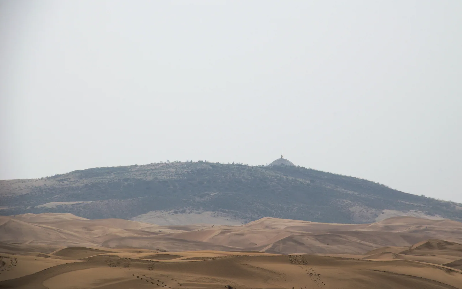 Kubuqi Desert dunes near Ordos — Day 7 of 9 Days Journey from Beijing to Inner Mongolia