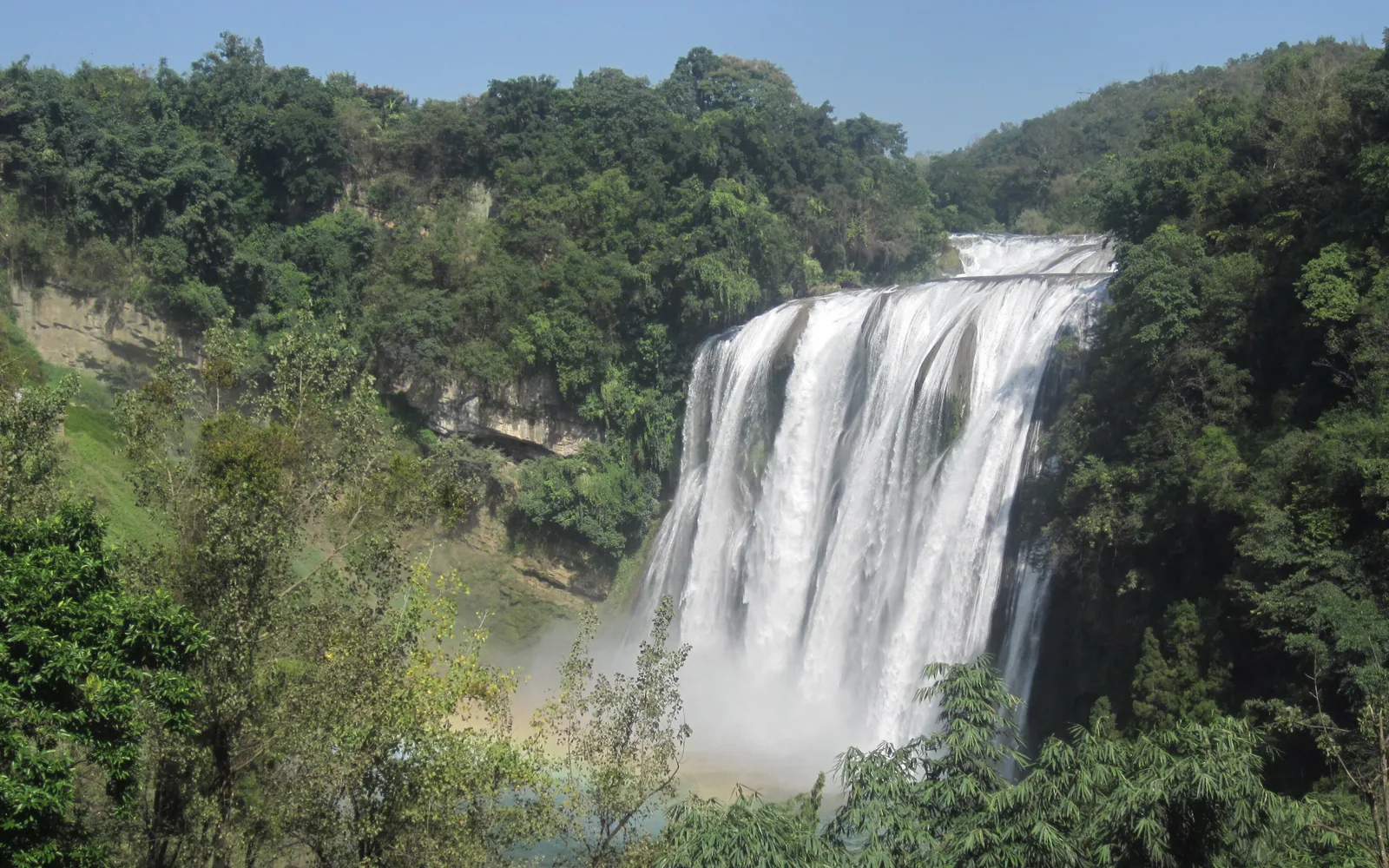 Huangguoshu waterfall — Day 3 of 10 Days Guizhou Bridge Engineering & FAST Sky Eye Tour