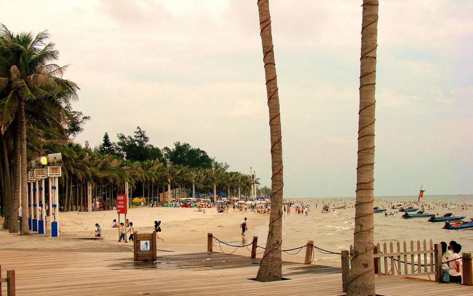Silver Beach in Beihai — Day 5 of 7 Days Nanning to Beihai Natural Discovery Tour