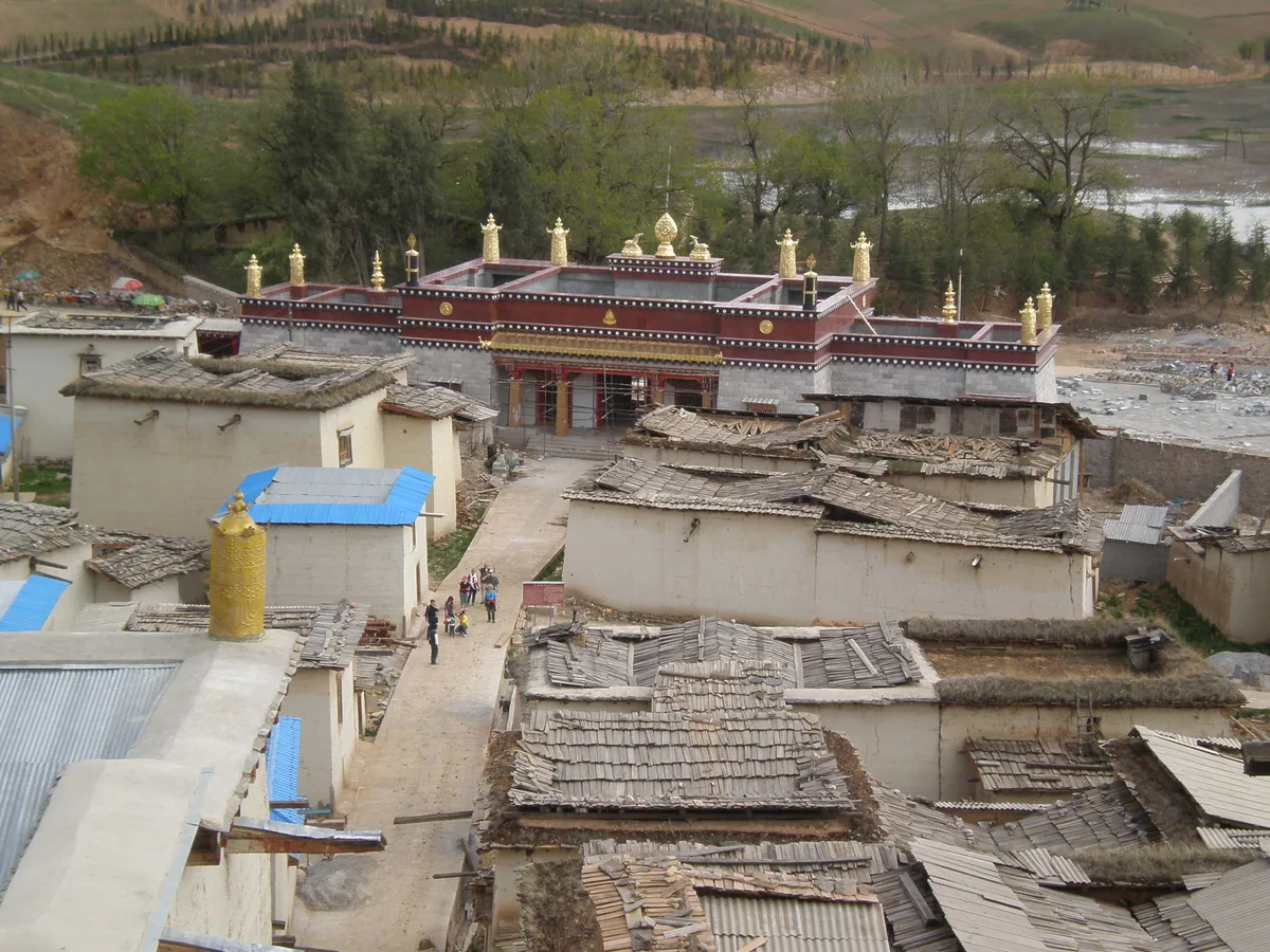 Songzanlin Monastery in Yunnan — Yunnan Tours