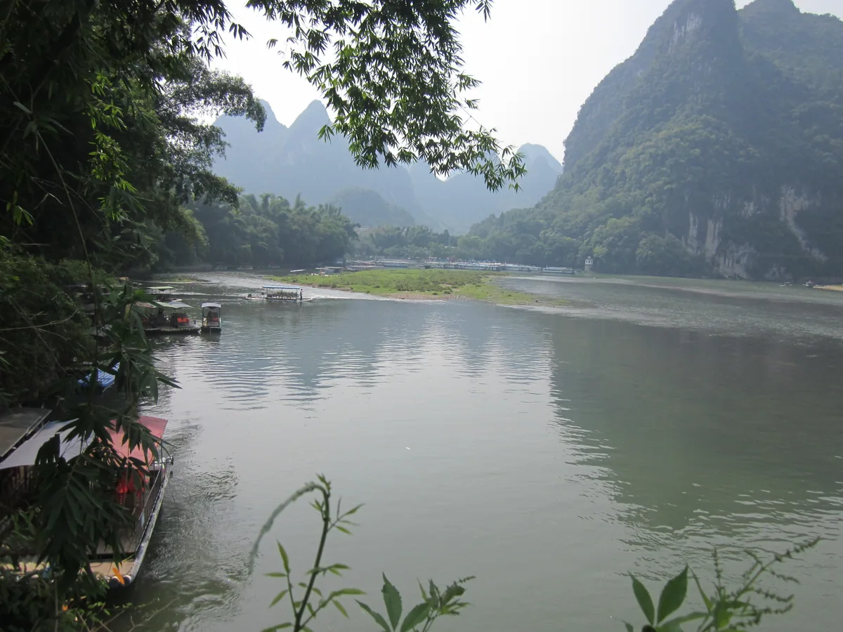Li River landscape in Guilin — China Tours