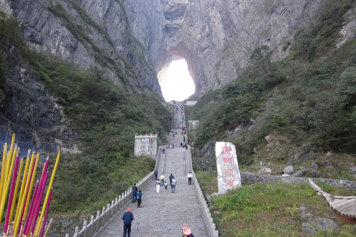 Zhangjiajie sandstone pillars — Zhangjiajie Travel Guide
