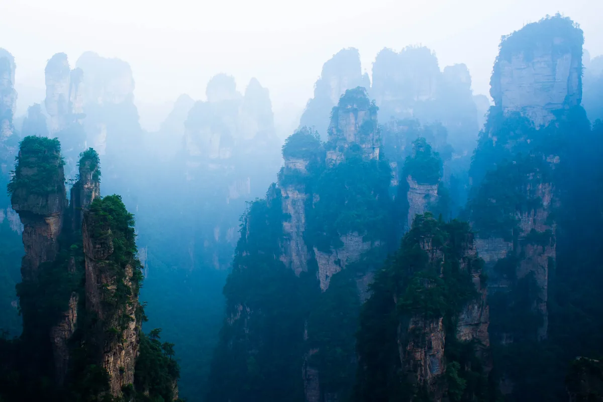 Zhangjiajie sandstone pillars — Chinese Painting