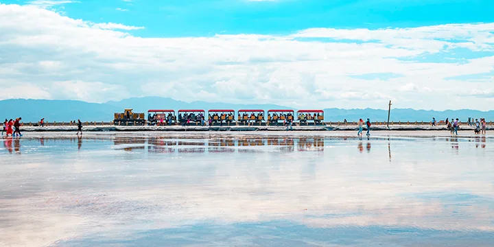 Chaka Salt Lake travel experience
