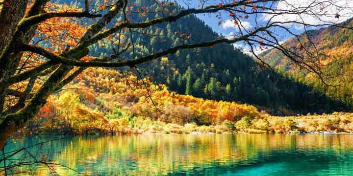 Jiuzhaigou Valley travel experience