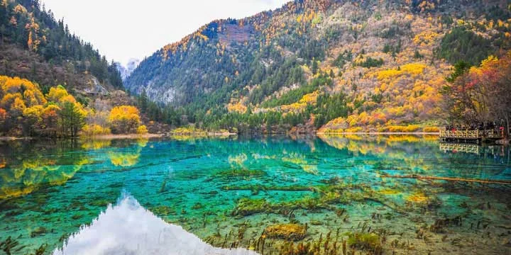 Jiuzhaigou Valley travel experience