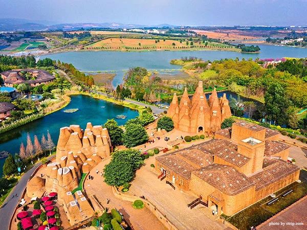 7-Day West Yunnan: Tengchong, Mangshi & Ruili Tour travel landscape