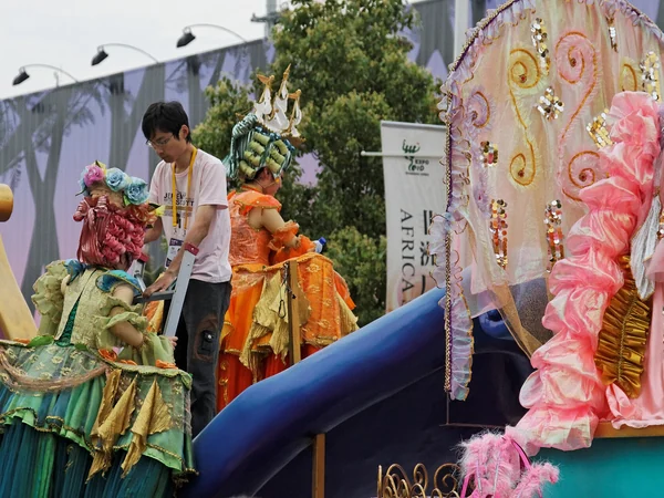 Festival parade in central Shanghai