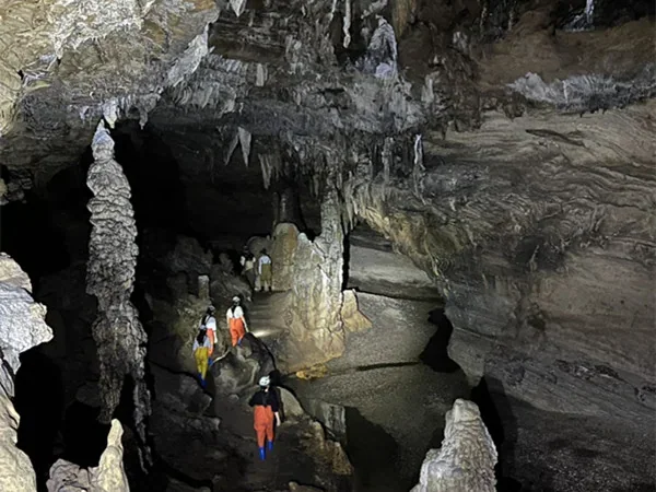 5 Days the Vigor of Guilin - Longmen Water Cave