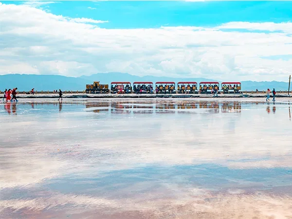 5 Days Xining Explore Inside - Chaka Salt Lake