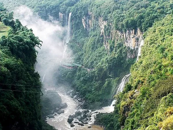8 Days Kunming to Guizhou Natural Scenery Tour - Ma Ling He