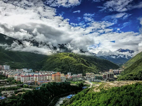 9 Days Western Sichuan Photo Tour - Kangding