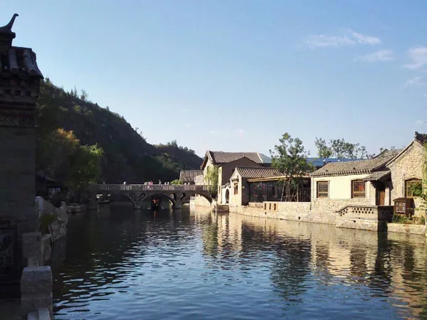 Beijing Simatai Great Wall and Gubei Water Town Day Tour - Gubei Water Town