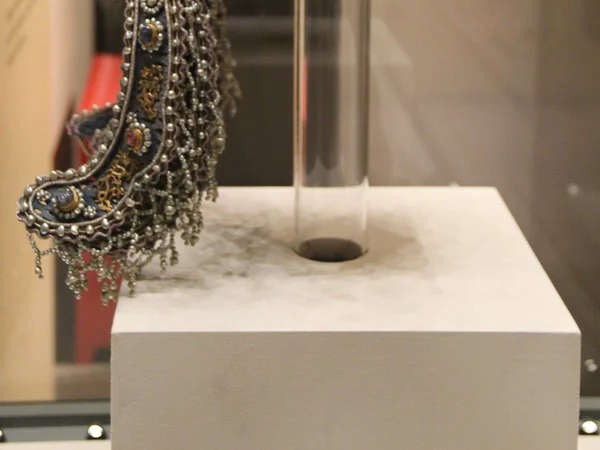 A phoenix crown associated with the Ming imperial tombs at Dingling A phoenix crown associated with the Ming imperial tombs at Dingling