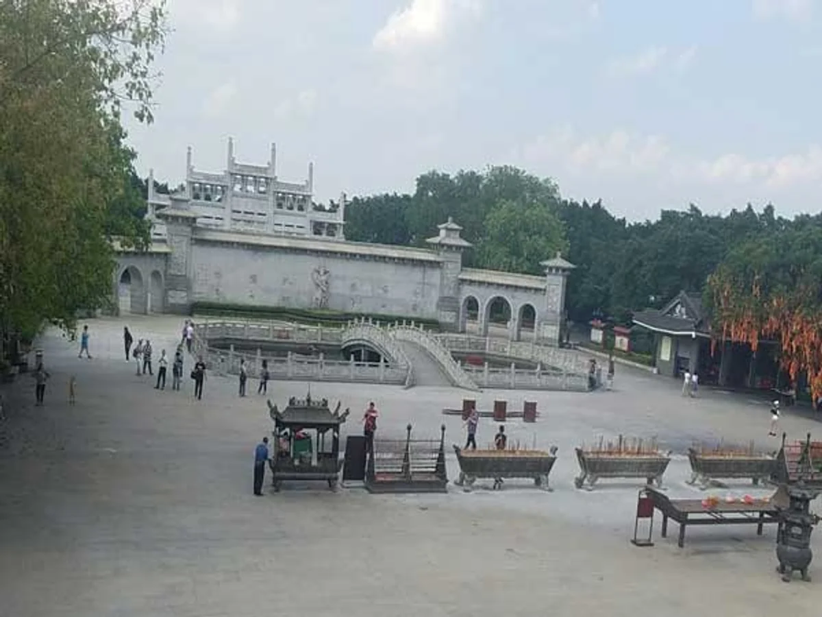 Xiqiao Mountain