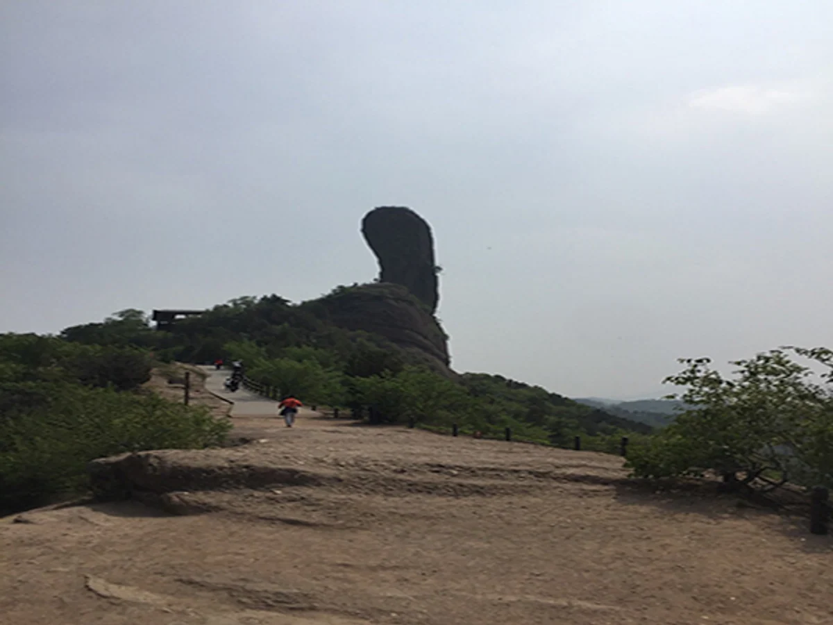 Wooden-club Mountain in Chengde Wooden-club Mountain