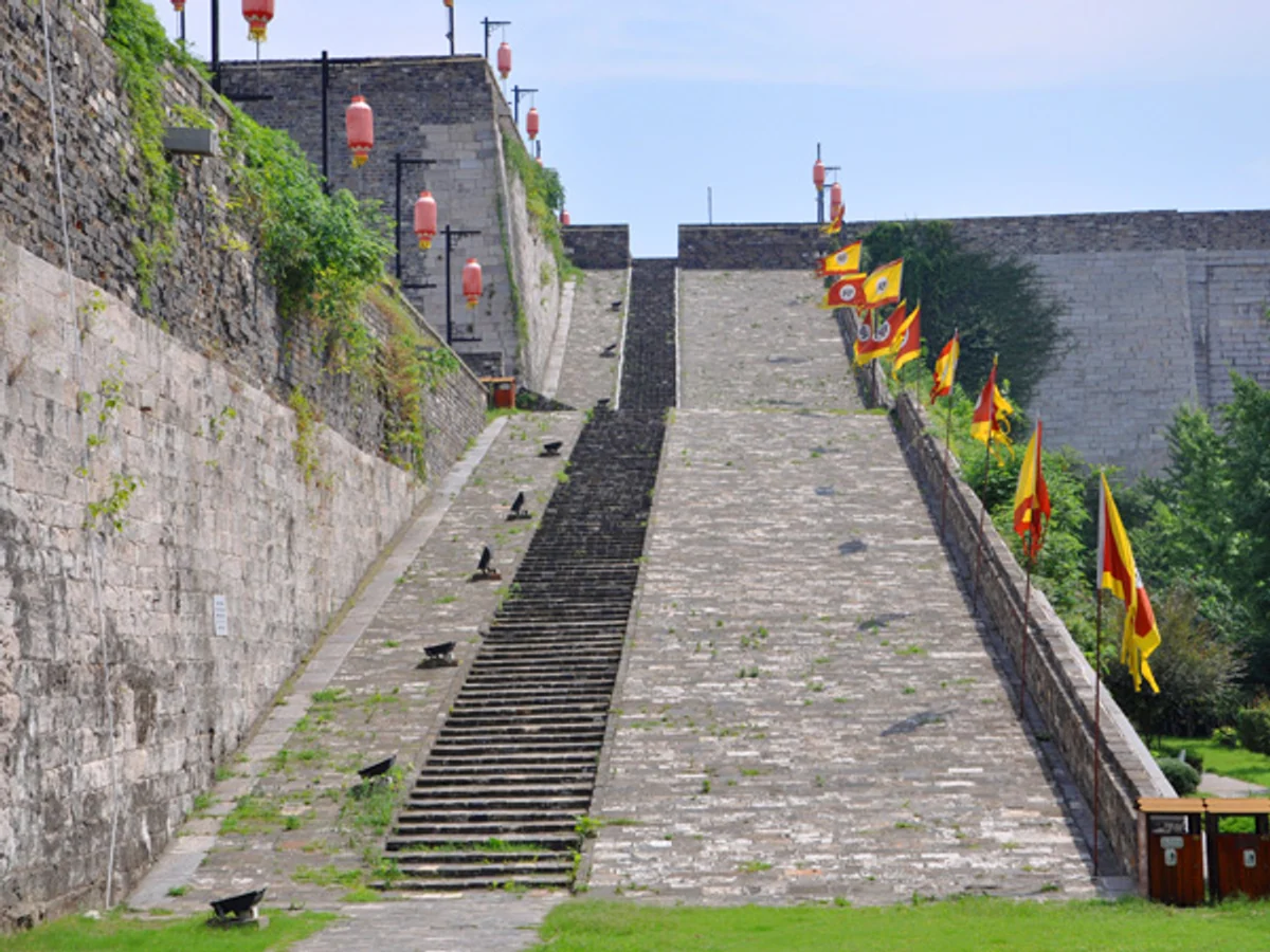 Zhonghua Gate Zhonghua Gate