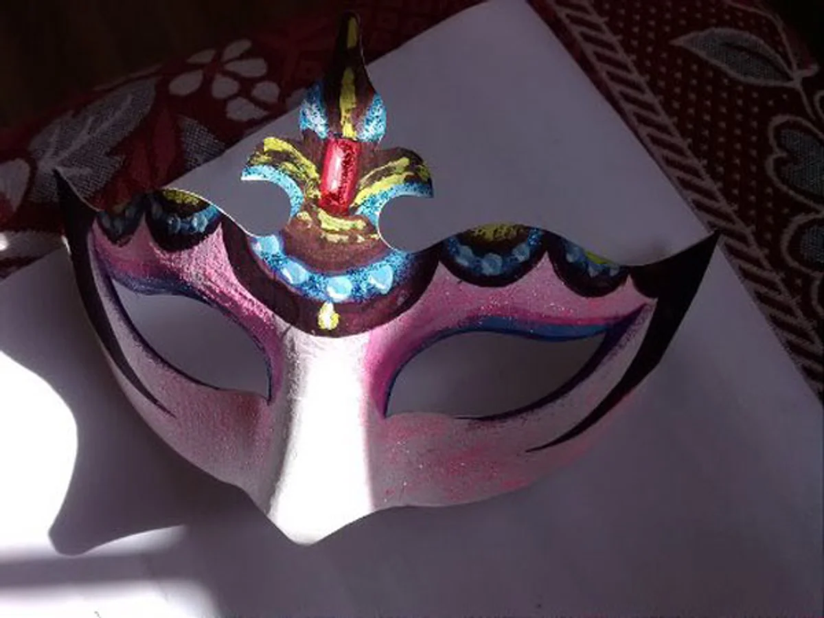 Chinese mask Chinese face