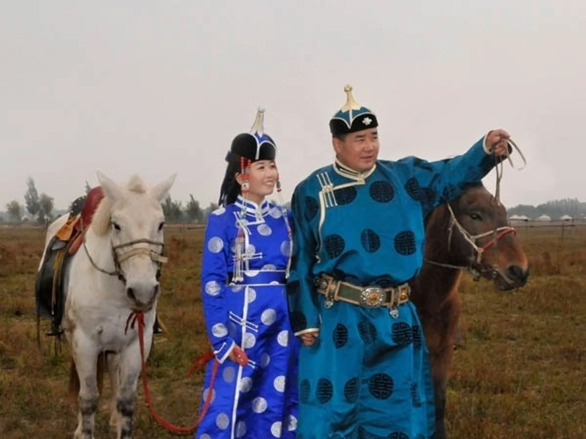mongol ethnic costumes mongol ethnic costumes