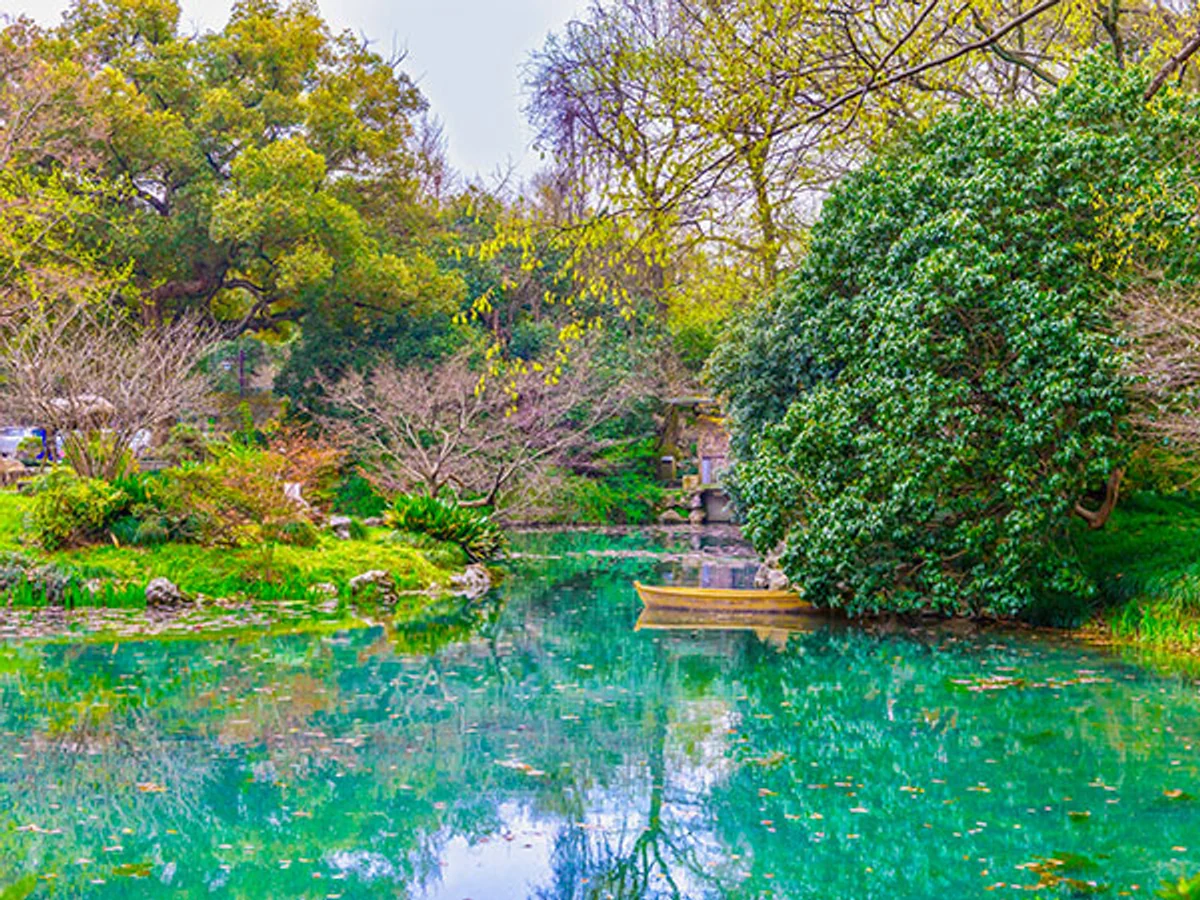 Five Color Pool in Jiuzhaigou Valley
