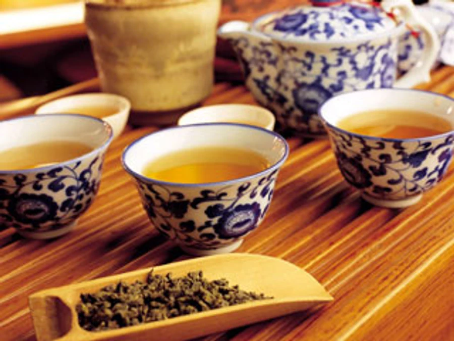 Chinese tea service for a Yunnan tea culture tour